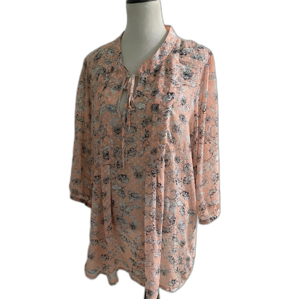Women's Plus Size Avenue Pink Flower Tunic Top Lightweight Size 22/24